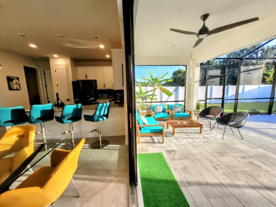 Blue Door Retreat - Luxury Pool Home - Sleeps 8 珊瑚角 外观 照片