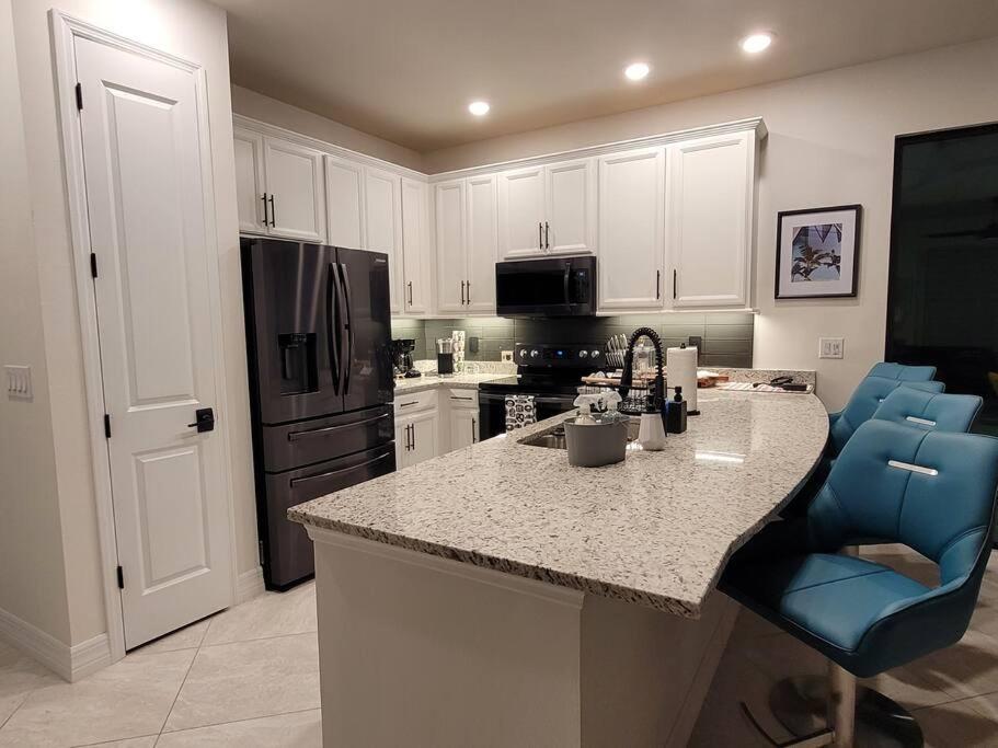 Blue Door Retreat - Luxury Pool Home - Sleeps 8 珊瑚角 外观 照片