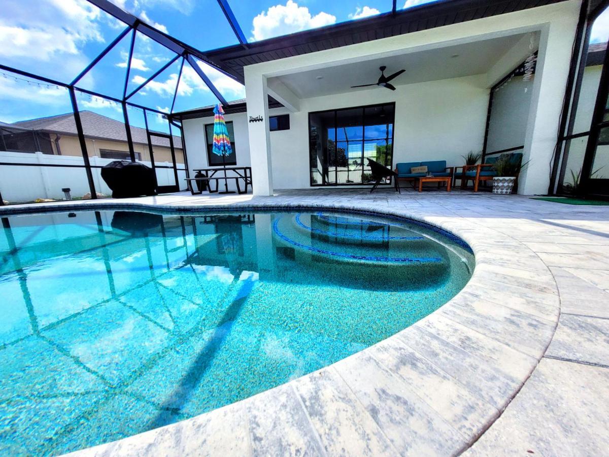 Blue Door Retreat - Luxury Pool Home - Sleeps 8 珊瑚角 外观 照片